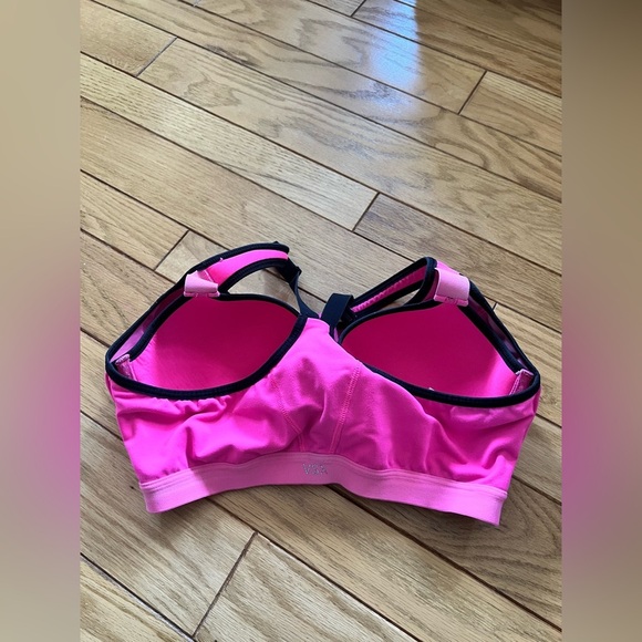 VSX - Sport - Padded Sports Bra - Picture 6 of 7